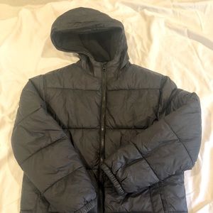 Black Old Navy puffy coat w hood.